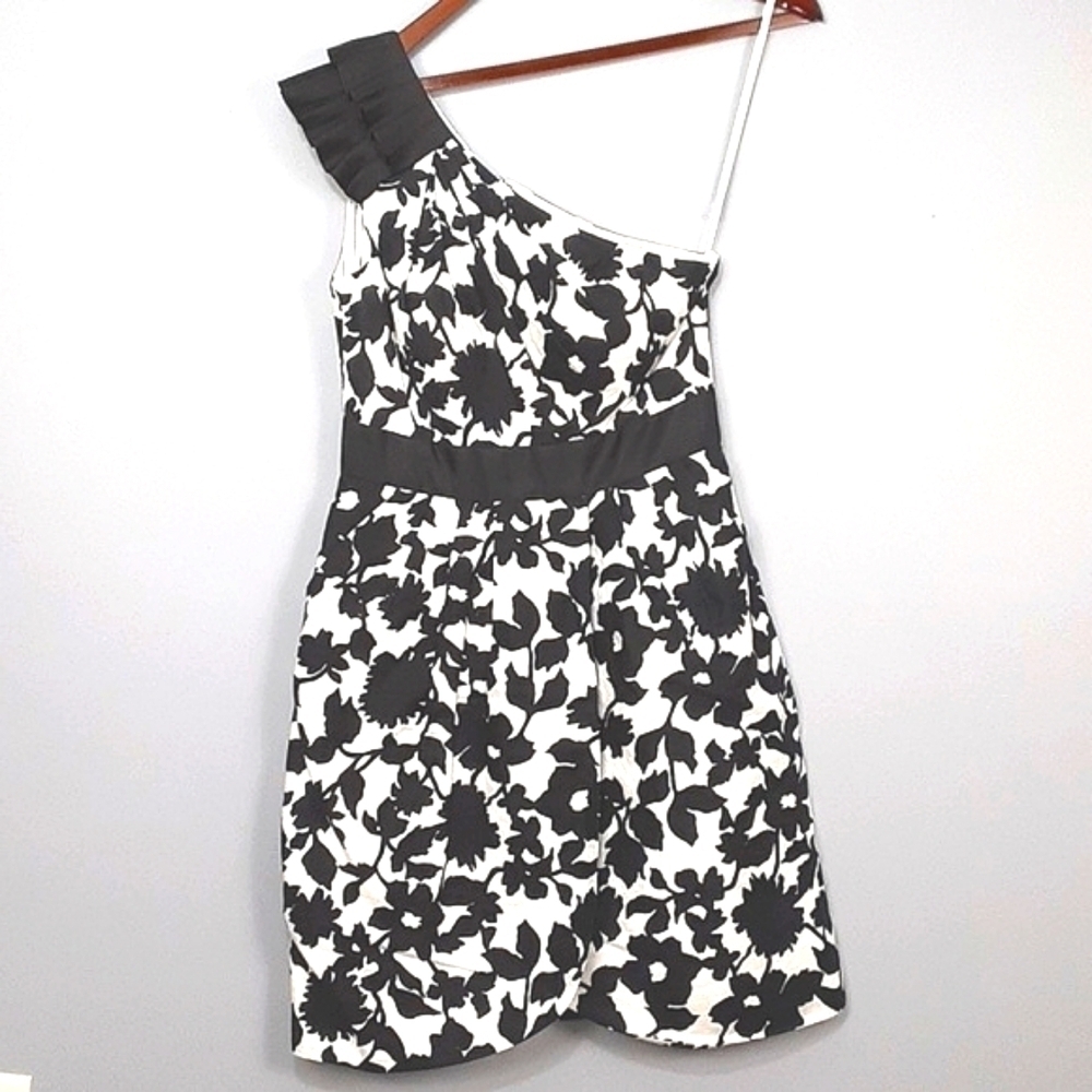 Eliza J Linen Black White Hammered One Shoulder Dress